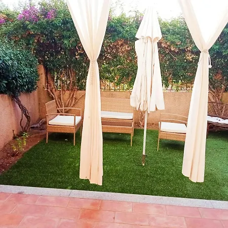 Appart T2 Plein Pied Avec Jardinet Tres Bien Situe Apartman